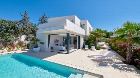 Beautiful and modern villa with great views in Ibiza - Can Rimbau for sale