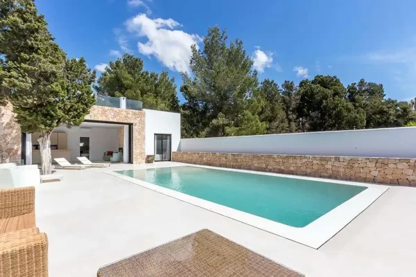 Eccezionale villa familiare moderna vicino al mare a Cala de Bou