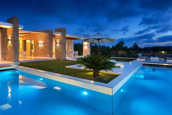 Luxueuse villa de six chambres dans une urbanisation de luxe à Cala Conta