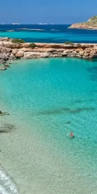 Luxueuse villa de six chambres dans une urbanisation de luxe à Cala Conta