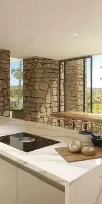 Vingt villas de luxe avec terrain de golf et vue sur la mer à Roca Llisa