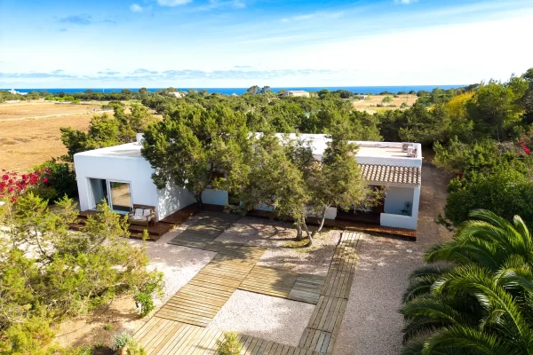 Sehr schöne Villa in Migjorn in einer ruhigen Oase auf Formentera