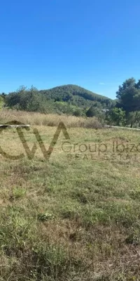 Hidden gem in San Josep – Rural land with license and spectacular views for sale