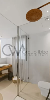 Apartamento de lujo de 3 dormitorios en venta en el prestigioso complejo residencial de Talamanca