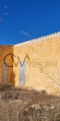 Two contiguous building plots for sale in Santa Gertrudis