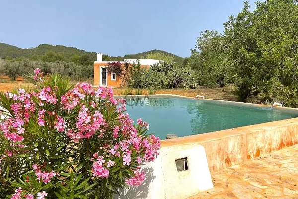 Un isolement sans pareil dans une nature intacte avec une maison d’hôtes près de Santa Gertrudis