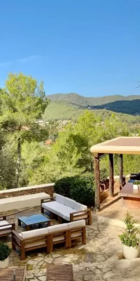 Charming Ibizan Villa with Endless Possibilities Near San Rafael