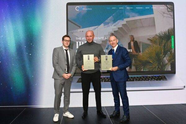 CW Group wins the ‘Real Estate Agency 2–4 Offices, Spain 2024–25’ award