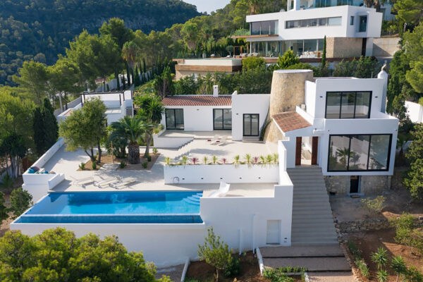 Modern renovierte Villa in Cala Moli