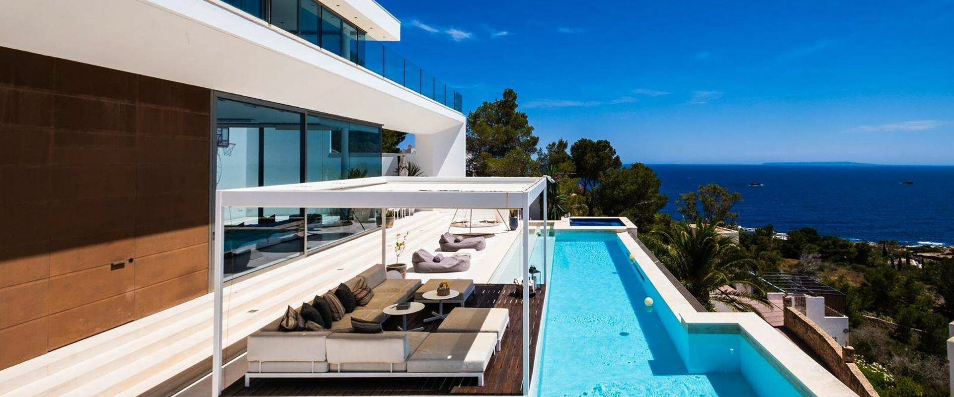 6-Bedroom Villa with Panoramic Sea Views in Roca Llisa