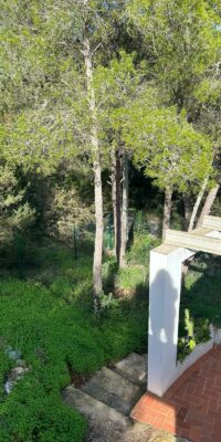 Affascinante casa a Cala Vadella con ampio terreno